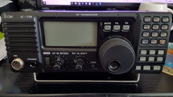 ICOM IC-718 Shortwave Radio All Band ICOM 718 HF  Transceiver - Image 4