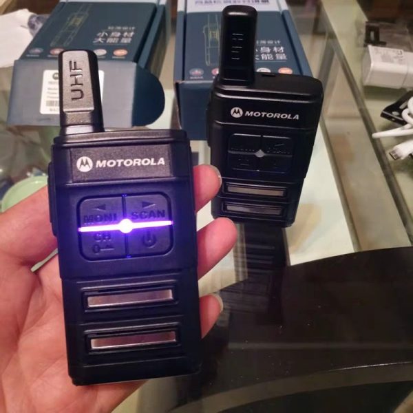 MOTOROLA Mini Radios Light Thin 80g Civil Portable Transceiver - Image 3