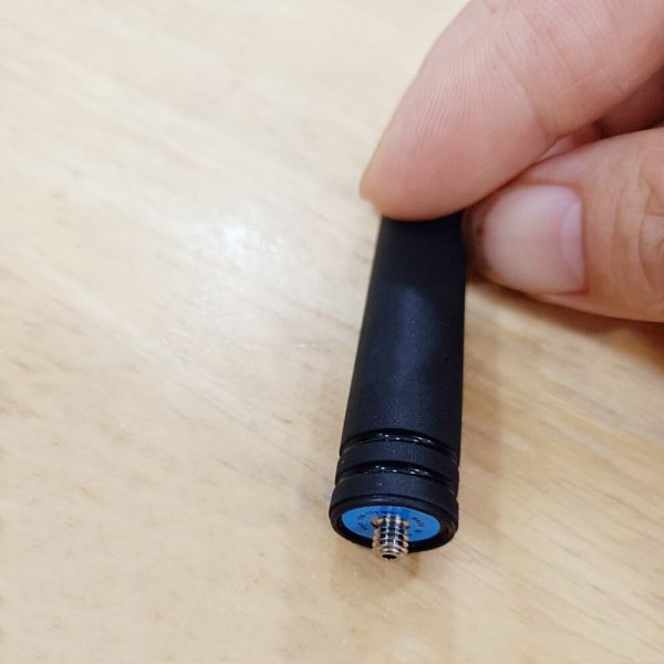1.7'' PMAE4095B UHF 156-174MHz Blue Stubby Antenna for Motorola SL300 SL1600 Series Portable Two Way Radio