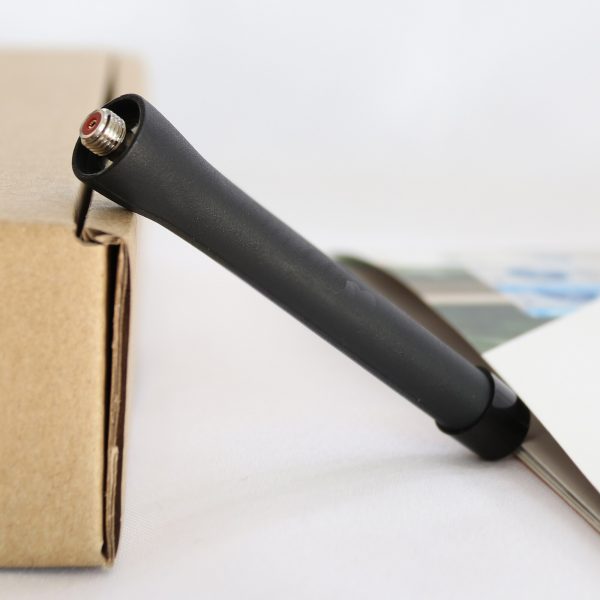 Motorola 400-520MHz 3.7inch UHF Antenna for XTS1500 XTS2500 XTS3000 XTS3500 XTS5000 HT1000 - Image 3