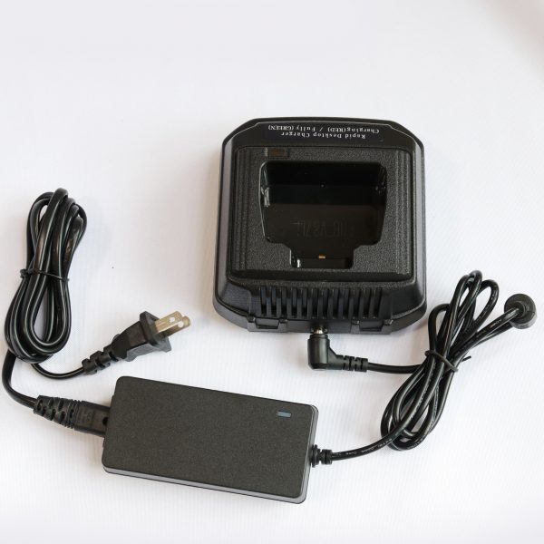 Vertex Standard Walkie Talkie VAC-920 Rapid Charger Set