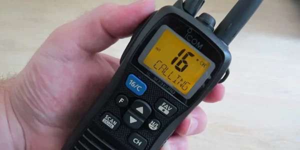 Free Shipping ICOM IC-M73 Plus IPX8 Waterproof Marine Handheld Radio - Image 3