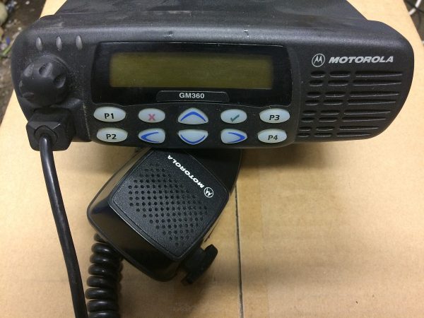 Motorola GM360 Mobile Car Radio VHF UHF - Image 2