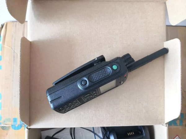 Motorola HT MTP3100 TETRA MTP3150 Portable Radio with full Keypads - Image 5