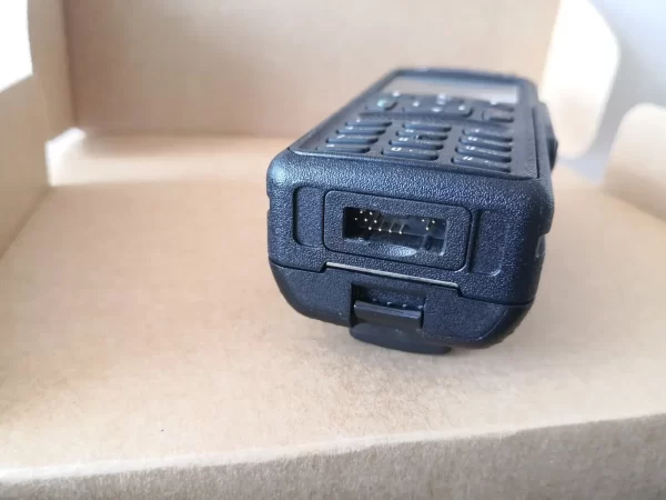Motorola HT MTP3100 TETRA MTP3150 Portable Radio with full Keypads - Image 3
