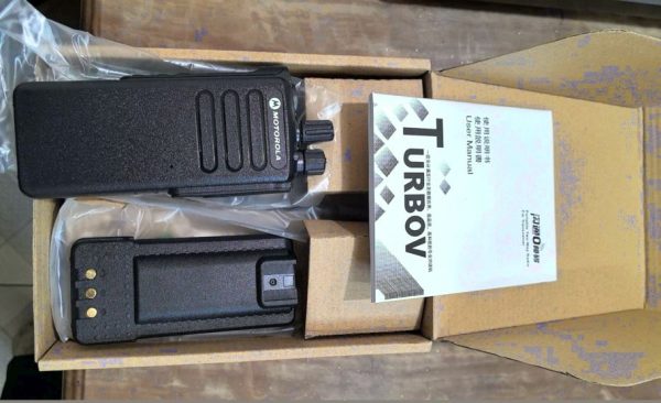 Motorola XiR V16 Portable Radio 13W UHF VHF Professional Walkie Talkie - Image 2